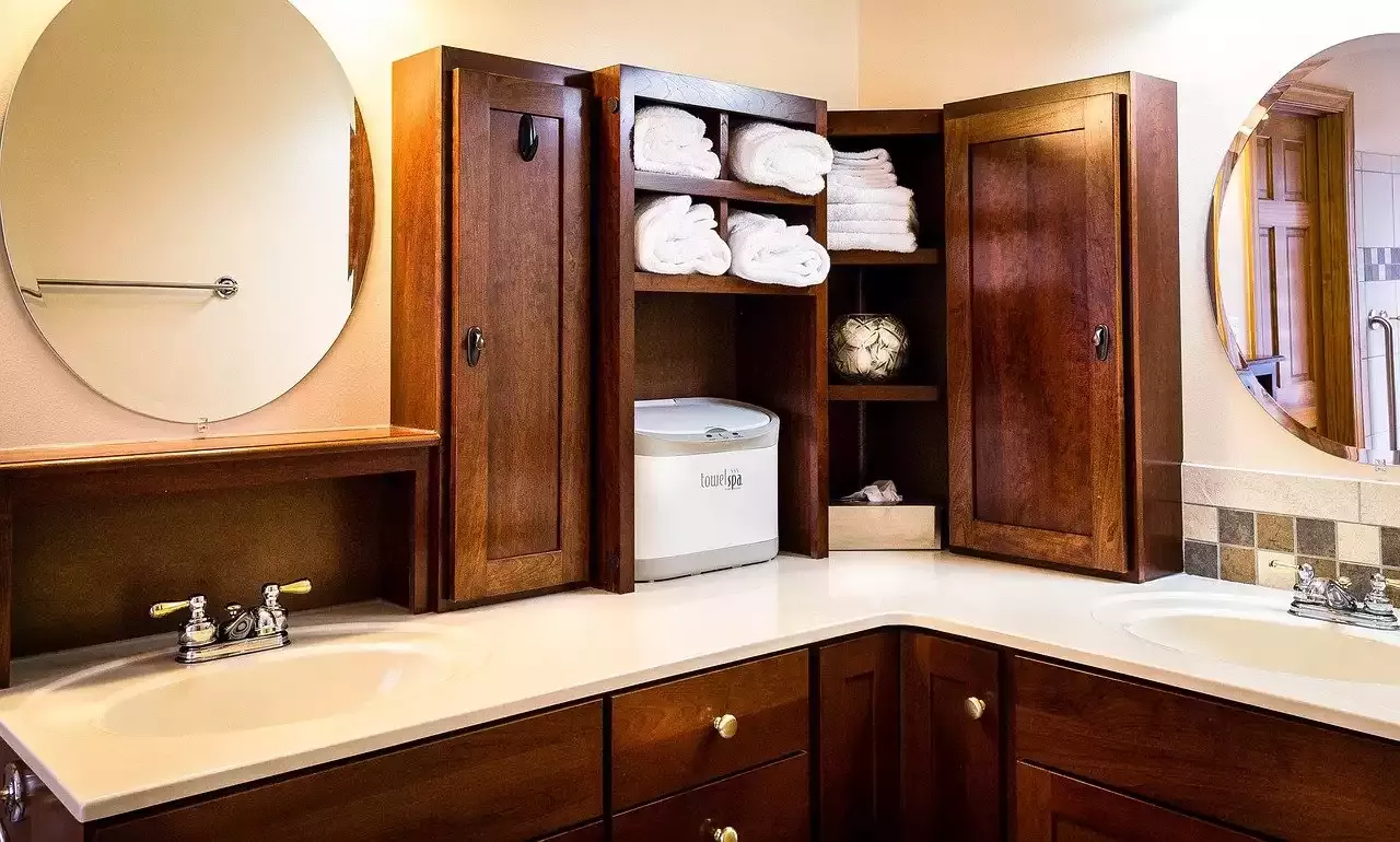 Mistakes to Avoid When Buying Bathroom Cabinets